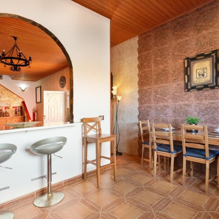 Apt Rural Zona Céntrica Isla - Apartamento de 1 dormitorio con vistas al jardín - 4