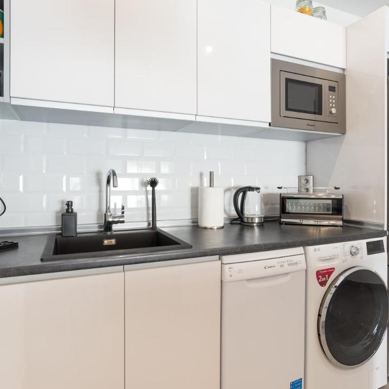 In Love Malaga City Center - Apartamento Superior de 1 dormitorio con balcón - 17