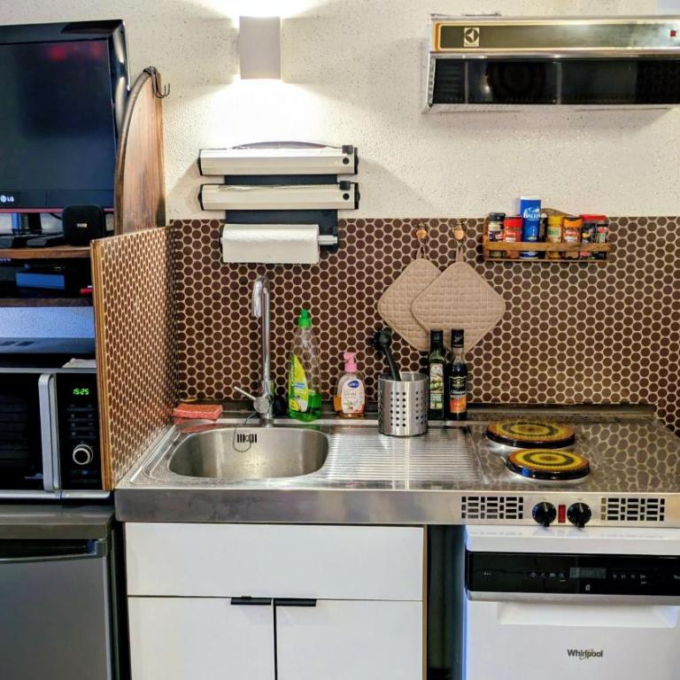 Appartement 6 pers allée d étigny - Superior One-Bedroom Apartment with Balcony - 7