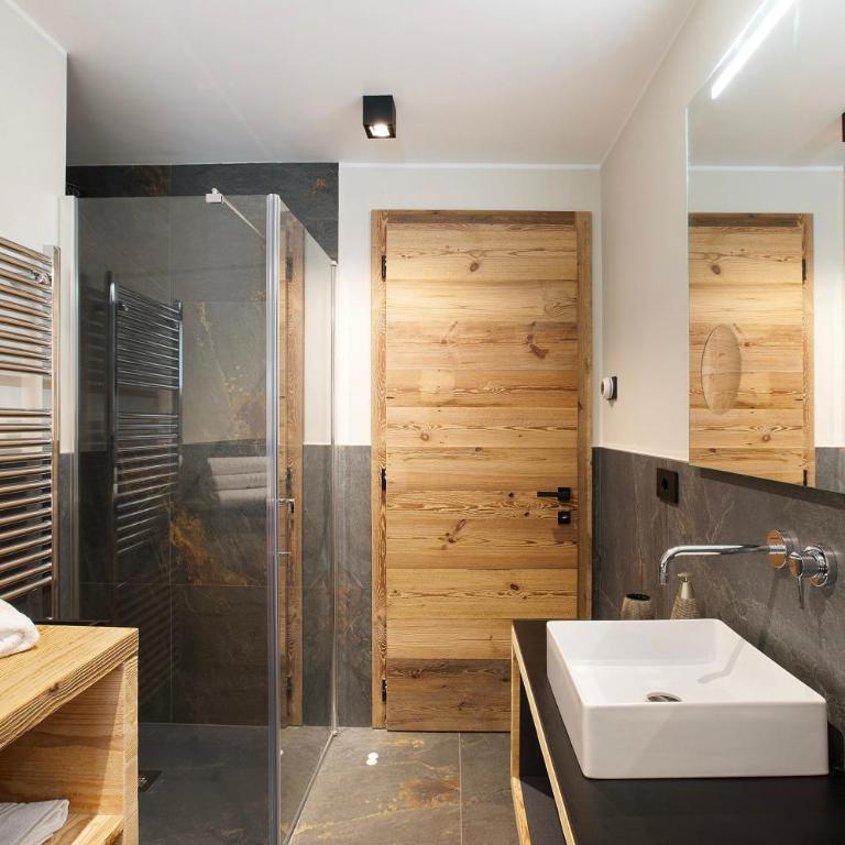 Valgrisa Mountain Lodges 2 - Appartamento Deluxe con 2 Camere da Letto e Vista Giardino - 26