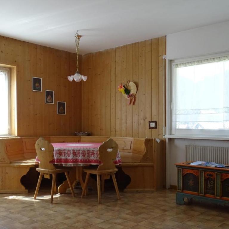 La Capinera Canazei Apartments - Appartamento Premium con 3 Camere da Letto e Balcone - 8