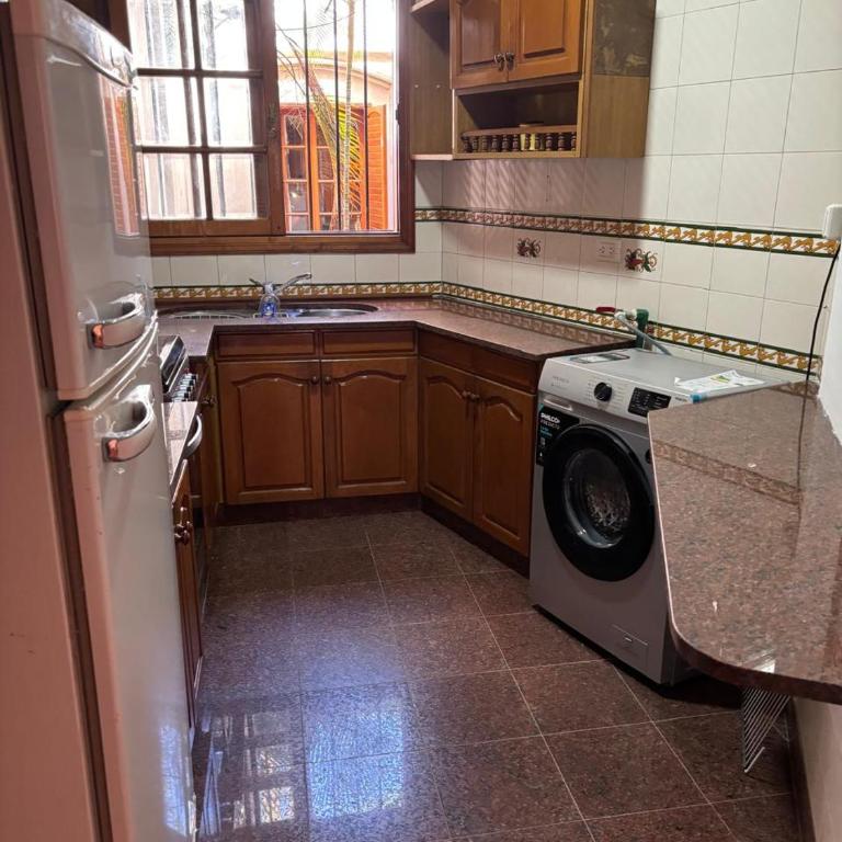 categoria a 1 cuadra plaza espana - Apartamento con balcón - 12