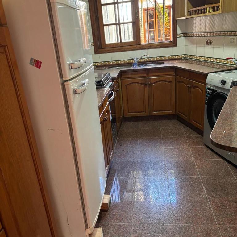 categoria a 1 cuadra plaza espana - Apartamento con balcón - 13