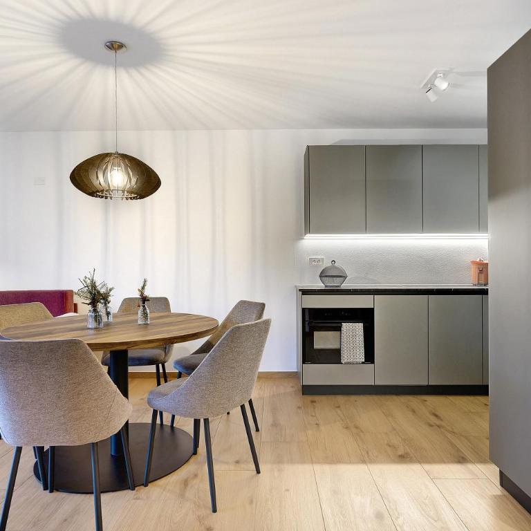 Rostrini Family Home Retreat - Appartamento Premium con 3 Camere da Letto e Balcone - 16