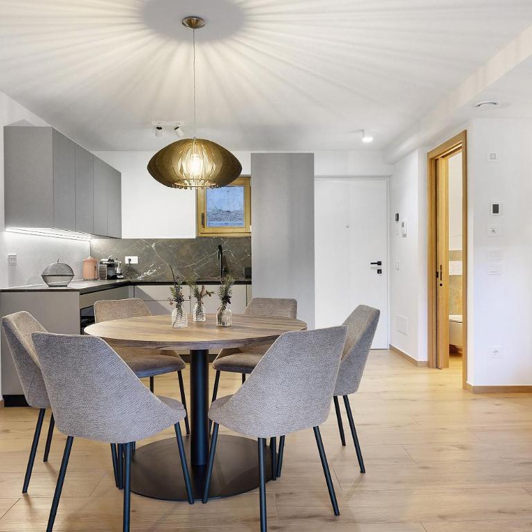 Rostrini Family Home Retreat - Appartamento Premium con 3 Camere da Letto e Balcone - 12