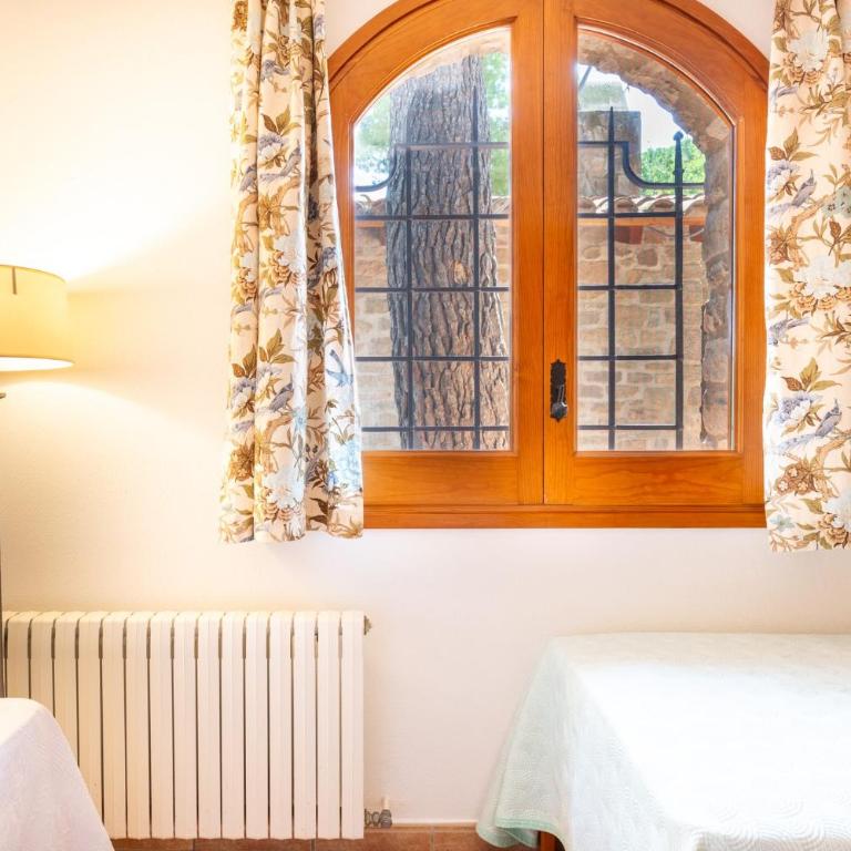 Ca la Irene II - Two-Bedroom House - 12