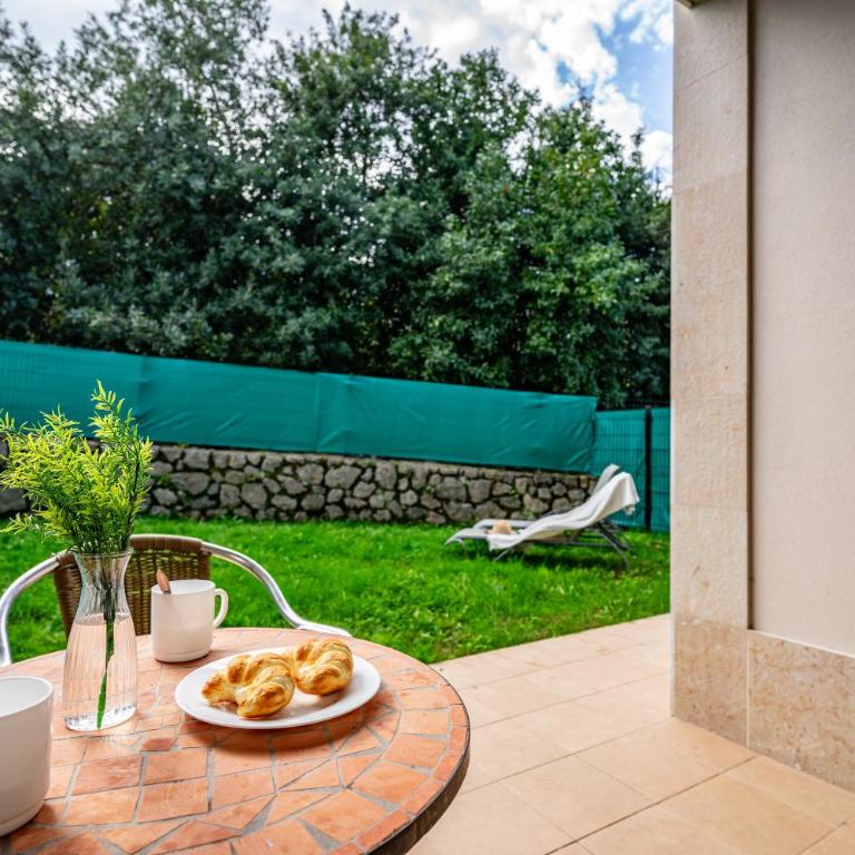 2 Jardin 1 - Toró - One-Bedroom Apartment with Garden View - 1