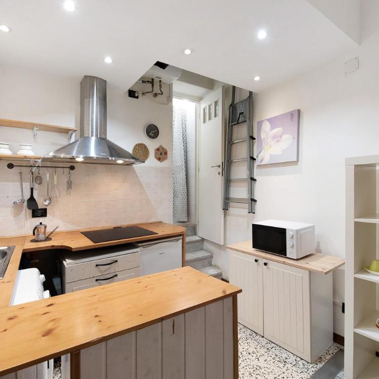 Bright Apartment Genova - Appartamento con doccia - 4