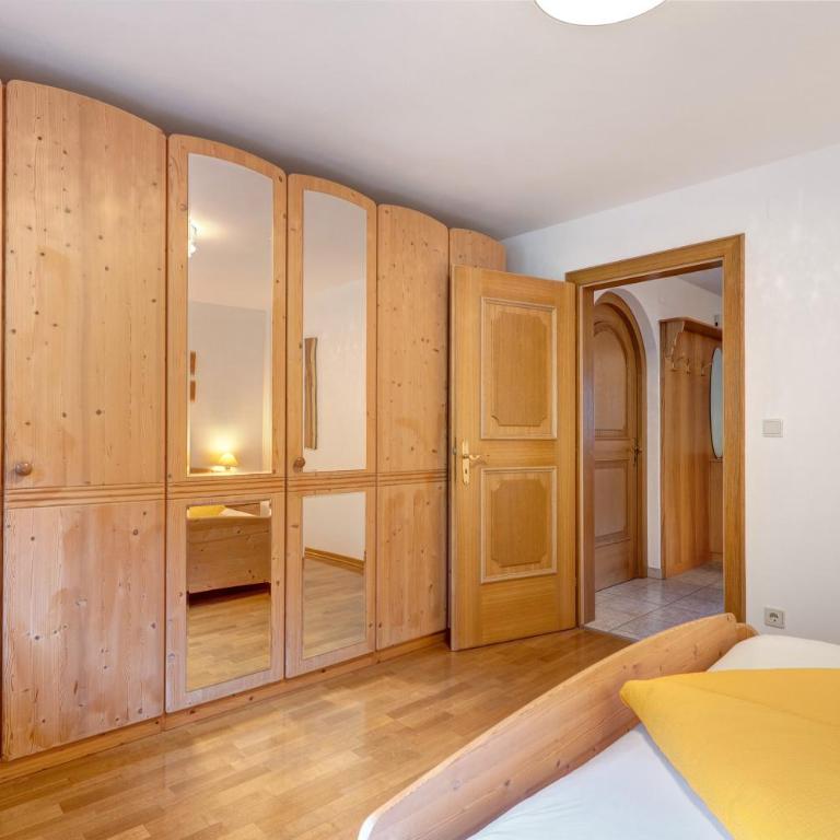 Wohnung Rosengarten Heigler Hof - Two-Bedroom Deluxe Apartment with Garden View - 22