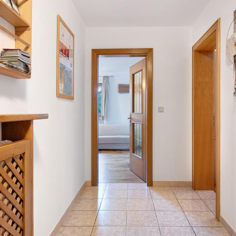 Wohnung Rosengarten Heigler Hof - Two-Bedroom Deluxe Apartment with Garden View - 28