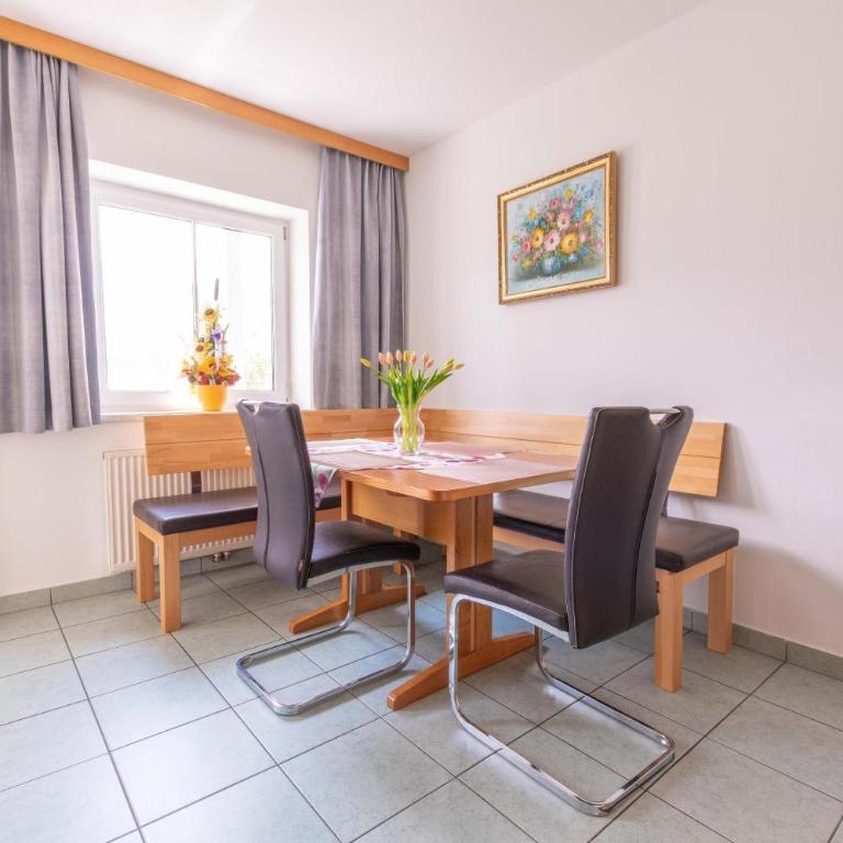 Appartment Isabelle - Premium Apartment mit 3 Schlafzimmern und Balkon - 2