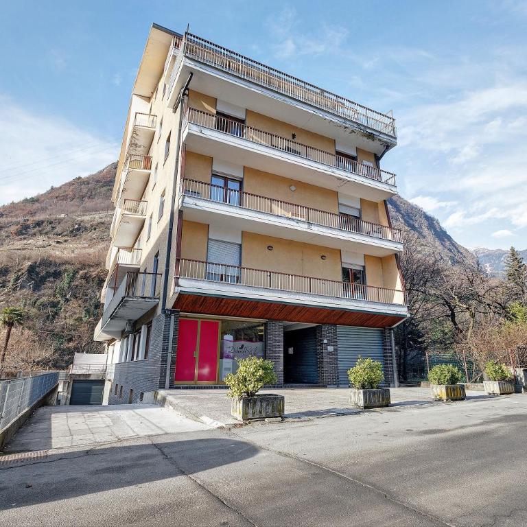 Appartamento Rosso Bernina - Appartamento Superior con Vista Città - 16