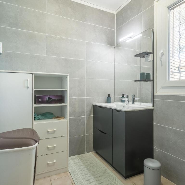 Chambre d'hôtes - Chambre Quadruple avec Douche - 7