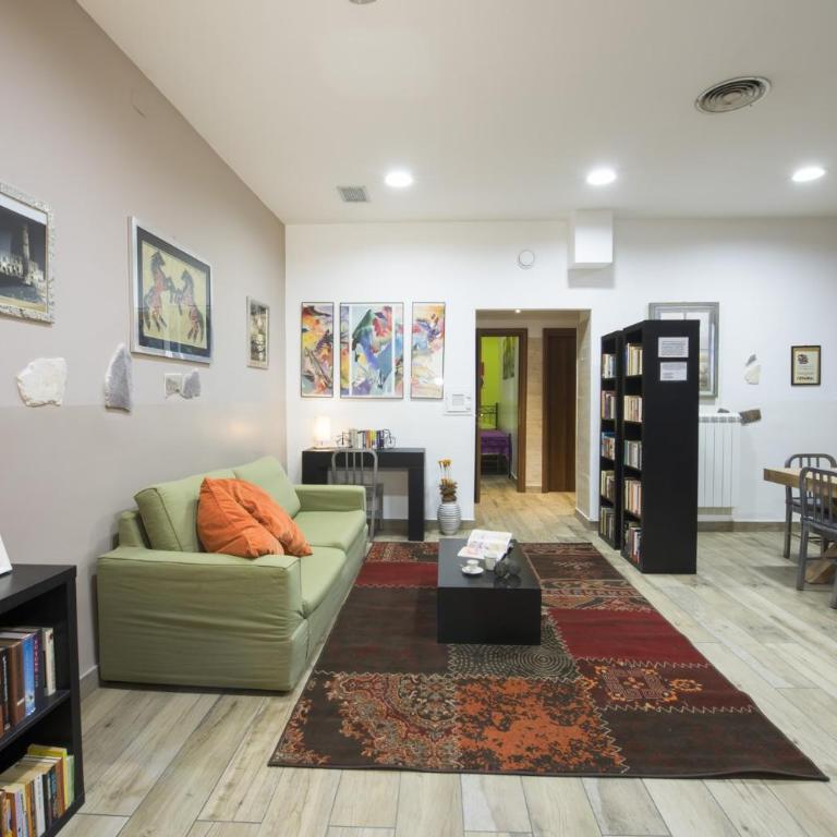 Colosseo Family and Group Home Roma - Casa con 6 Camere da Letto - 31