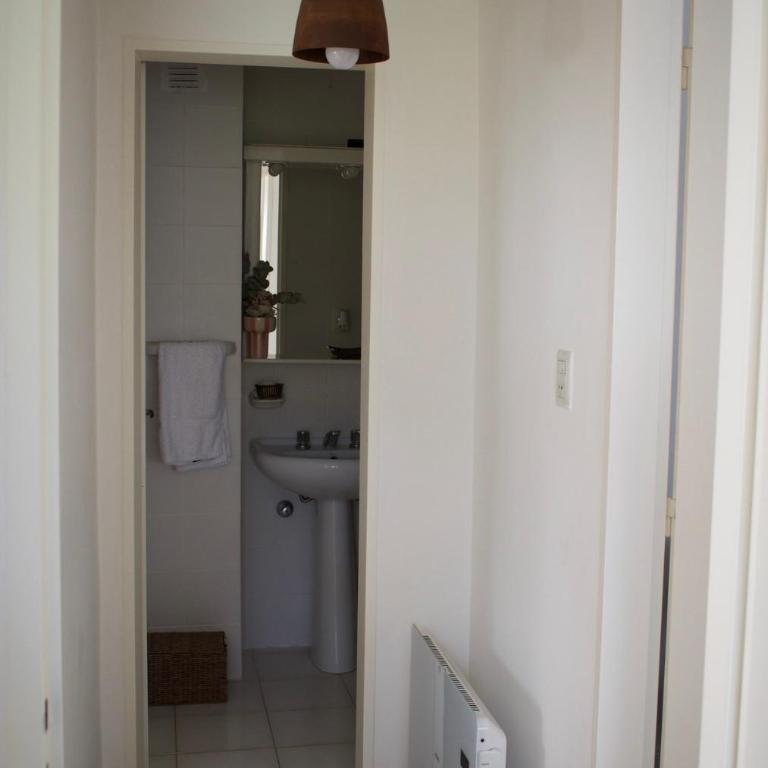 Depto con vista a la sierra, 2 dormitorios - Apartamento de 2 dormitorios - 26