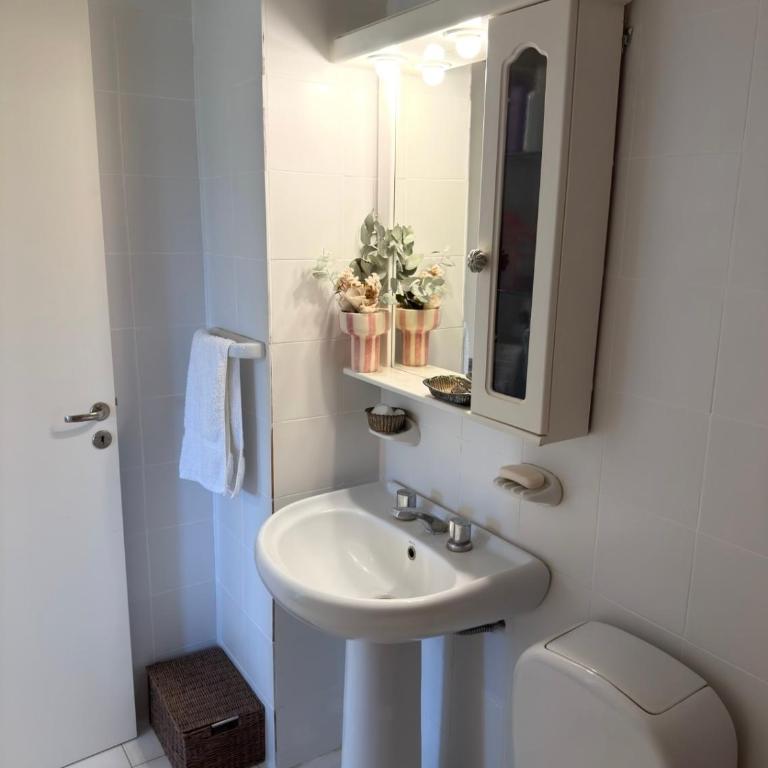 Depto con vista a la sierra, 2 dormitorios - Apartamento de 2 dormitorios - 29