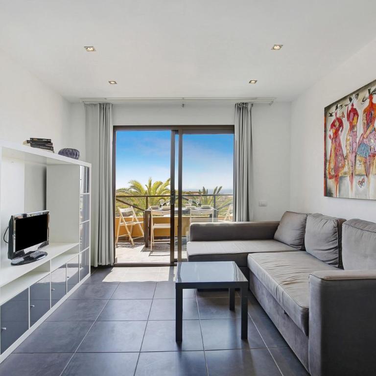 Casa Raquel 1 - Apartamento Premium de 3 dormitorios con balcón - 2