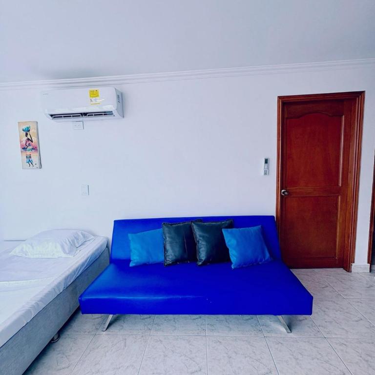 Lindos Apartamentos Frente a la playa - El Laguito - Apartment with Balcony - 6