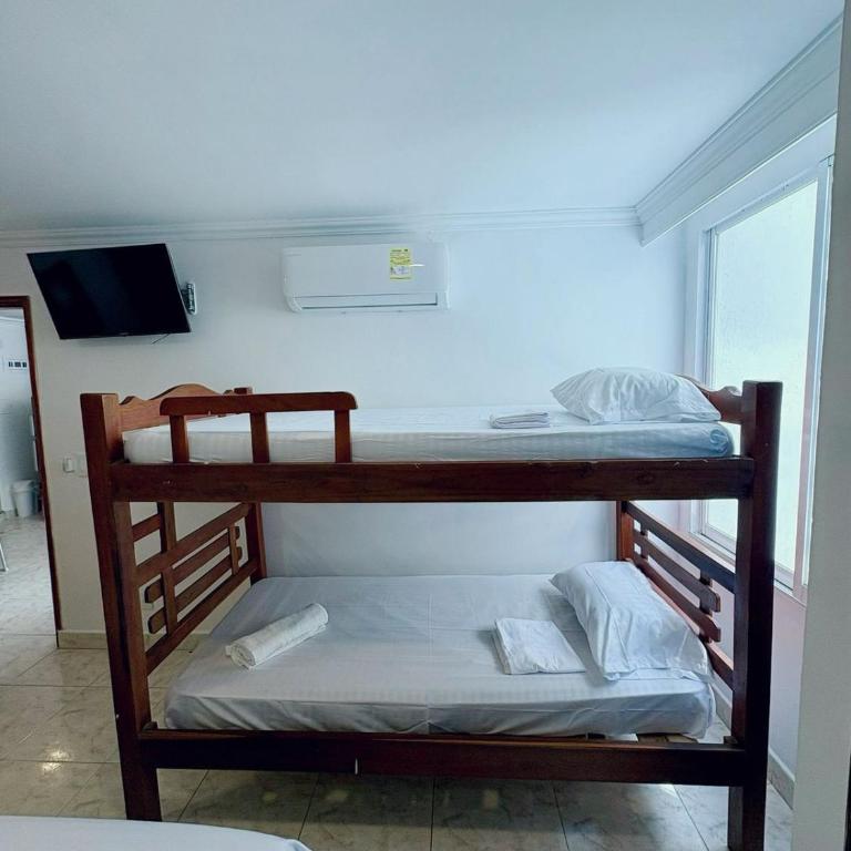 Lindos Apartamentos Frente a la playa - El Laguito - Apartment with Balcony - 14