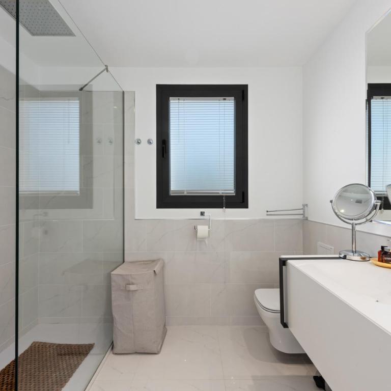 Cataleya 6, Atico 3-B - Apartamento de 3 dormitorios con vistas a las montañas - 11