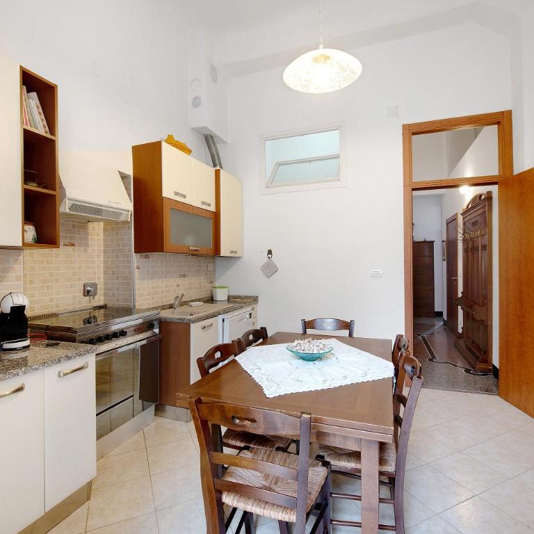 Casa Olimpia - Apartment with Shower - 16