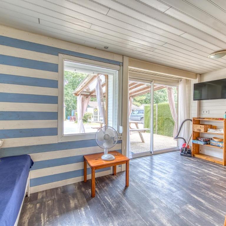 Chalet A Village Vacances - Appartement avec Terrasse - 6