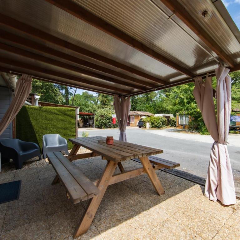 Chalet A Village Vacances - Appartement avec Terrasse - 14