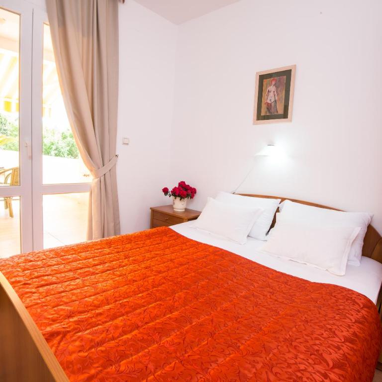 Apartments Sofija - One-Bedroom Apartment - 4