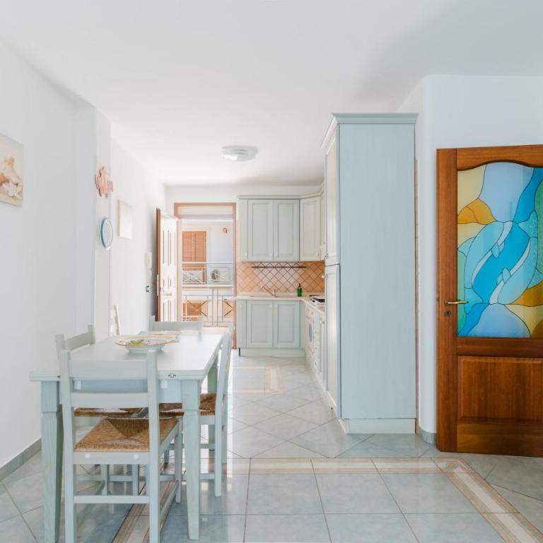 Deliziosa Casa Barbara in centro - Appartamento Deluxe con 2 Camere da Letto e Balcone - 15