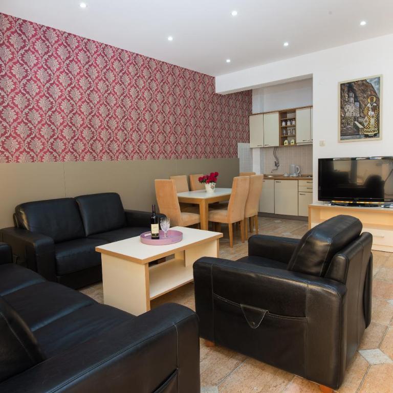 Apartments Sofija - One-Bedroom Apartment - 4
