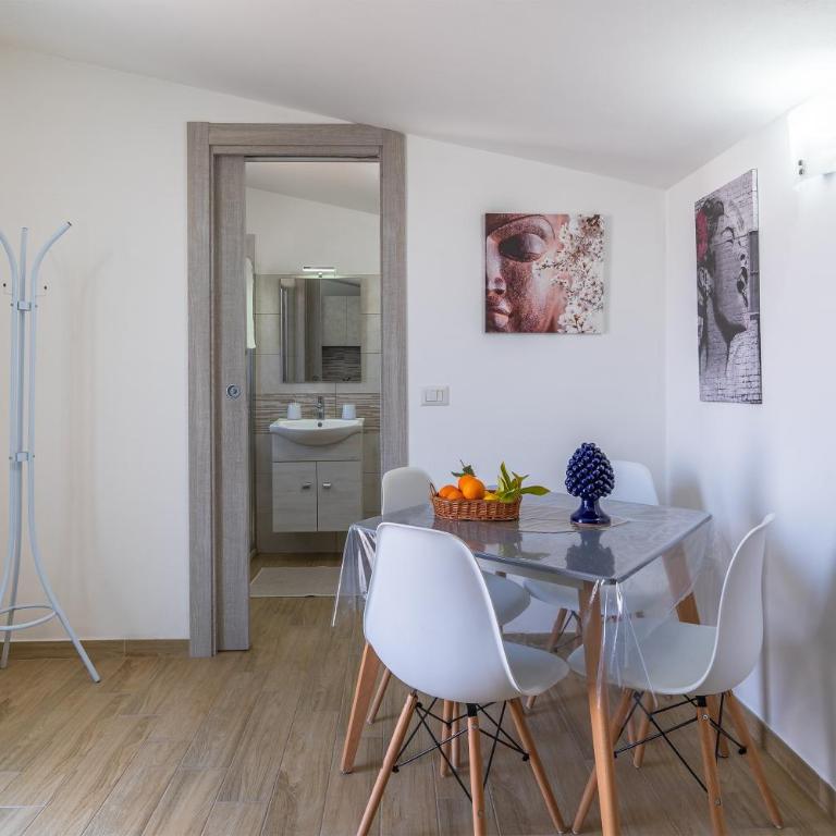 Villa Sele Fontanebianche - Nord - Appartamento con 1 Camera da Letto e Vista Giardino - 17