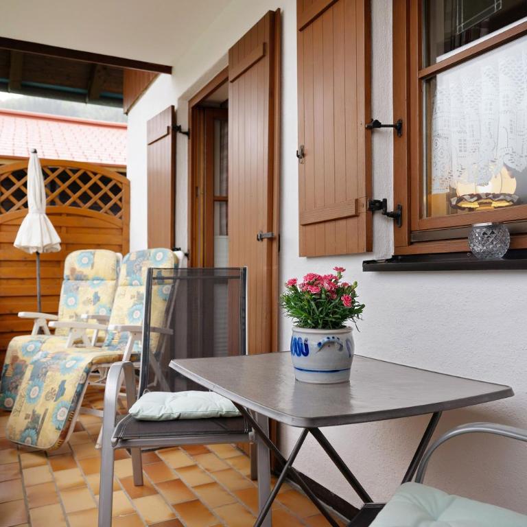 Ferienwohnung Huttenberg - Superior Apartment mit 1 Schlafzimmer und Balkon - 7