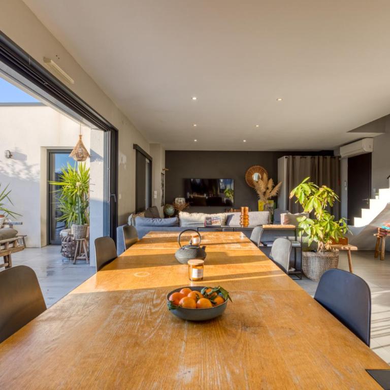 Sublime Maison Moderne avec piscine - Villa - Vue sur Jardin - 5