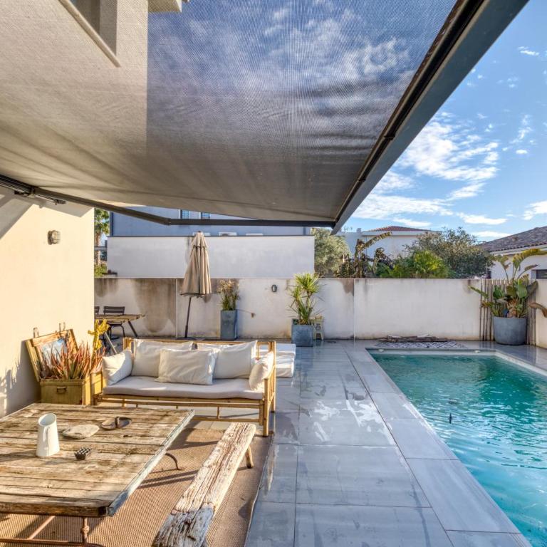 Sublime Maison Moderne avec piscine - Villa - Vue sur Jardin - 25