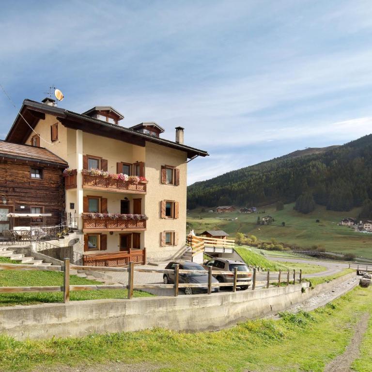 Casa Silvia - Appartamento Deluxe con 2 Camere da Letto e Vista Giardino - 24