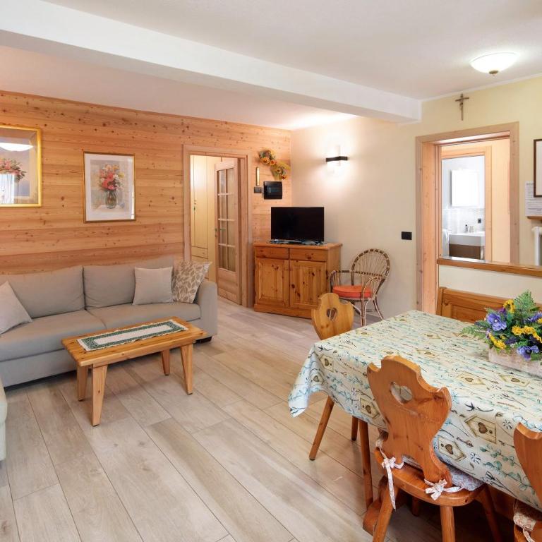 Casa Silvia - Appartamento Deluxe con 2 Camere da Letto e Vista Giardino - 4