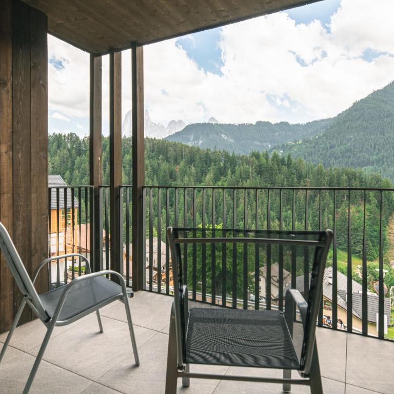 Apartment La Rodra - Appartamento Deluxe con 2 Camere da Letto e Balcone - 2