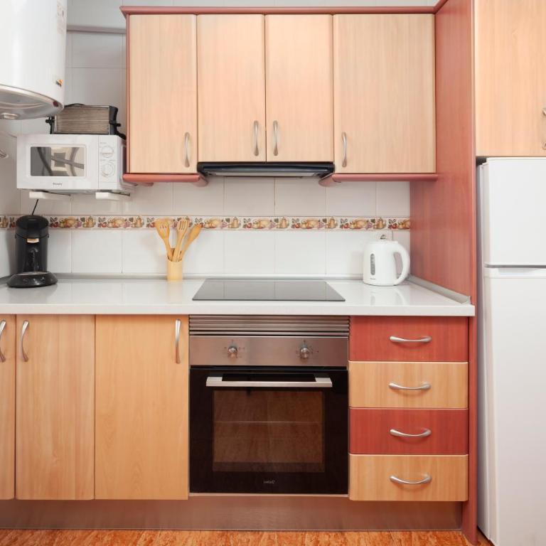 Apartamento Dayca - Two-Bedroom Deluxe Apartment with Ocean View - 7