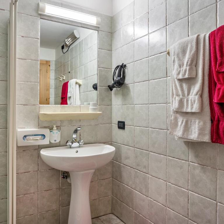 Giongo Residence Aparthotel 101 - Appartement 1 Chambre Supérieur avec Balcon - 13
