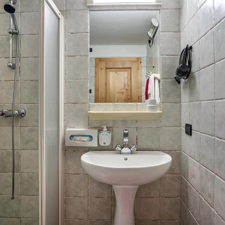 Giongo Residence Aparthotel 101 - Appartement 1 Chambre Supérieur avec Balcon - 17