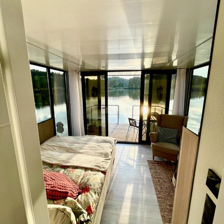 Hausboot Eisvogel - Doppelzimmer mit Seeblick - 8