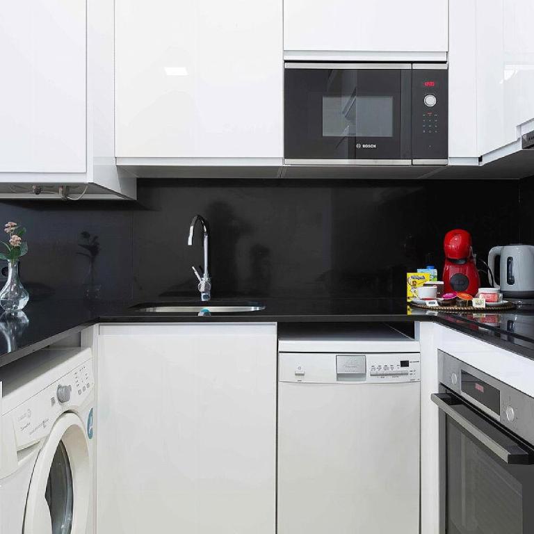 Cosmopolitan Loft Malaga Beach - Apartamento - 9