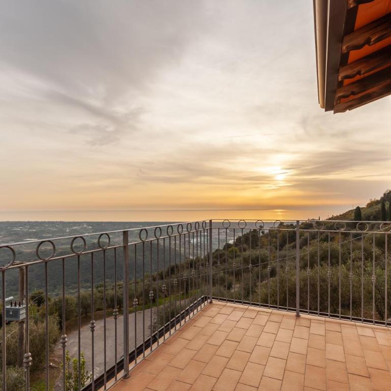 Villa Martina - Villa con Vista Mare - 2
