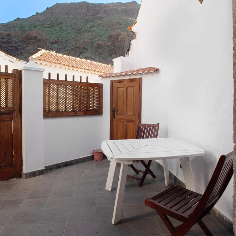 Casa De La Eterna Primavera - Triple Room with Mountain View - 16