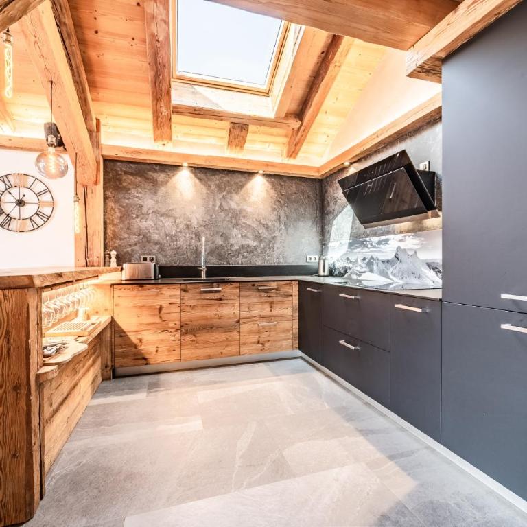 Le Perray Alpine Lodge - Chalet - 8