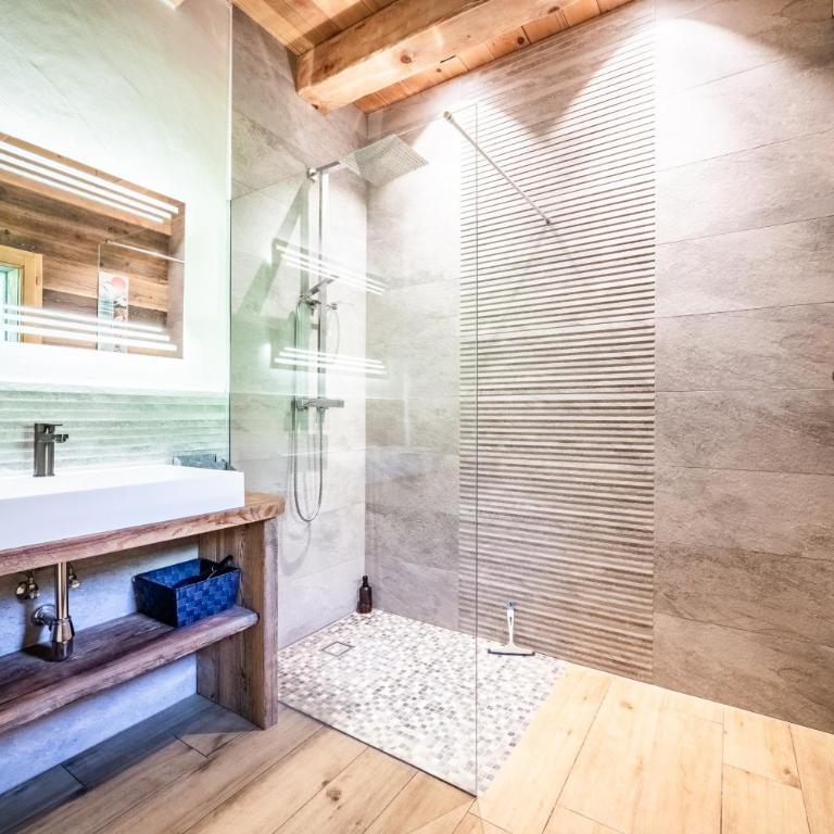 Le Perray Alpine Lodge - Chalet - 32