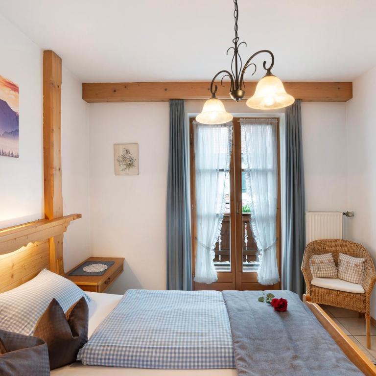 Ferienhaus Werdenfels - Superior Apartment mit 1 Schlafzimmer und Balkon - 12