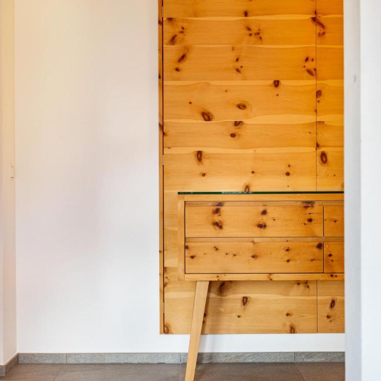 Villa Solinda App Puccini - Appartamento Deluxe con 2 Camere da Letto e Balcone - 12