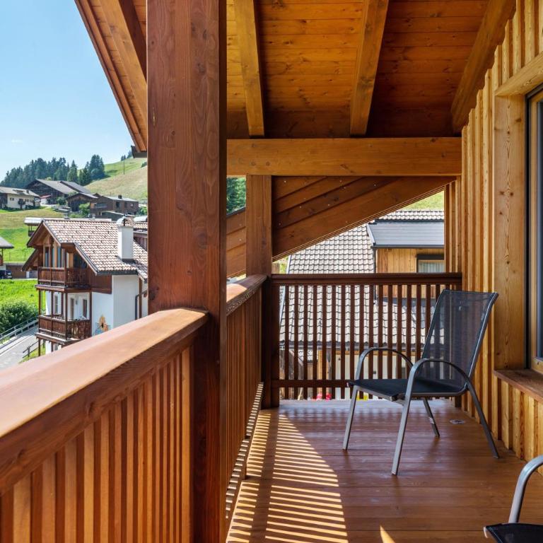 Villa Solinda App Puccini - Appartamento Deluxe con 2 Camere da Letto e Balcone - 8