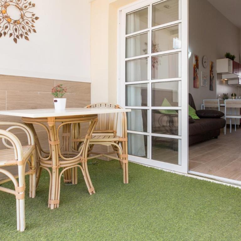 Caleta Beach Deluxe - Apartment with Terrace - 5